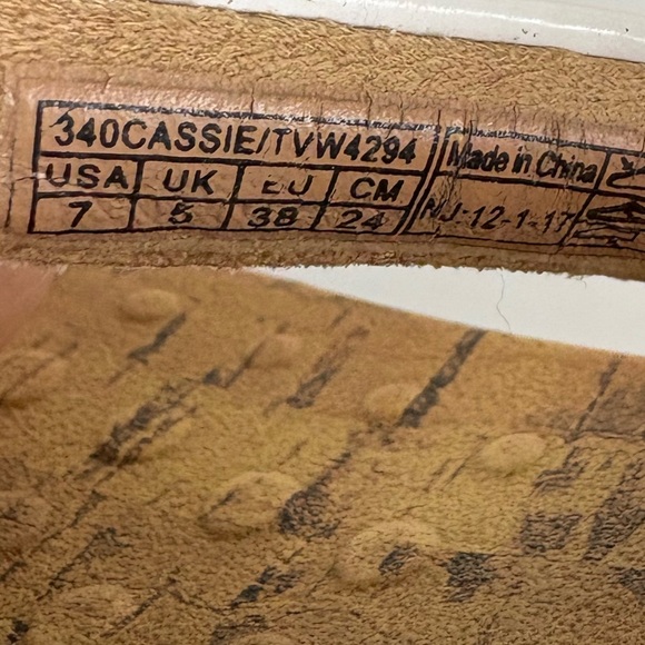 Vionic Cassie Rock Sandal Women’s Size 7 White Brown Shoes‎ - Picture 4 of 5